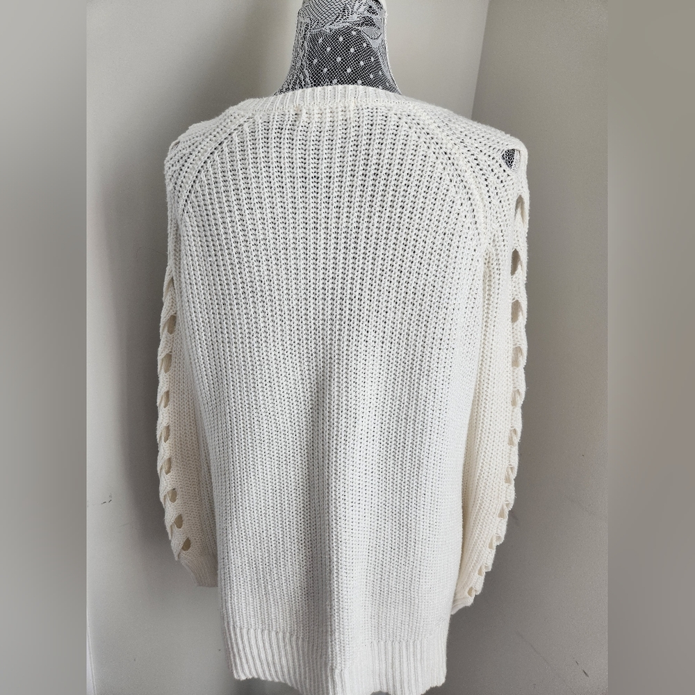 Altar'd State Sweater - Picture 8 of 9